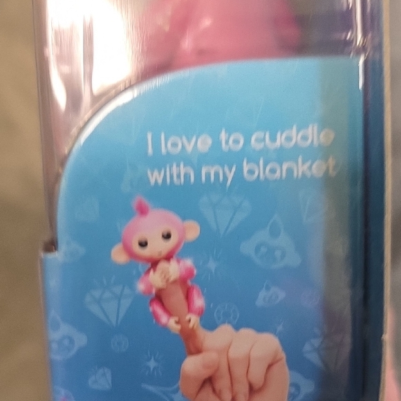 Glitter Monkey Pink Action Figure - Picture 4 of 7